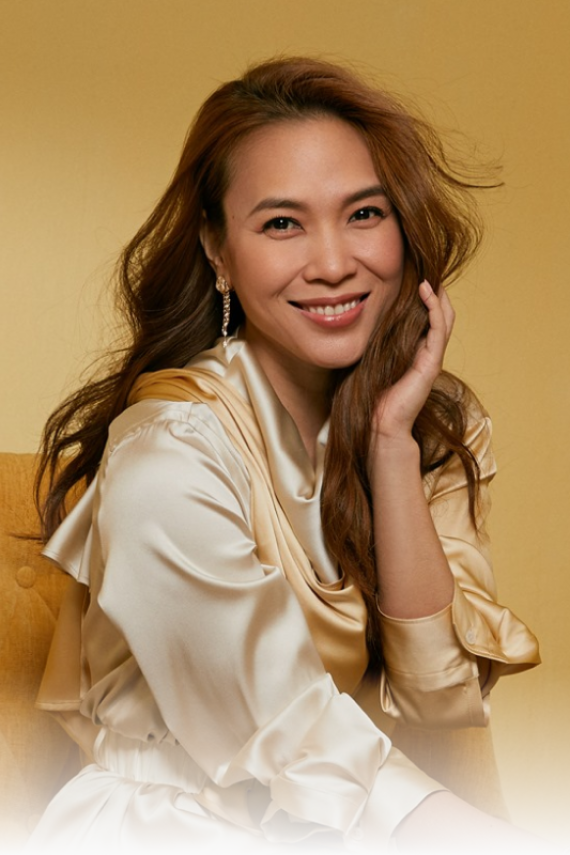 Mỹ Tâm singer in Marcele Dress